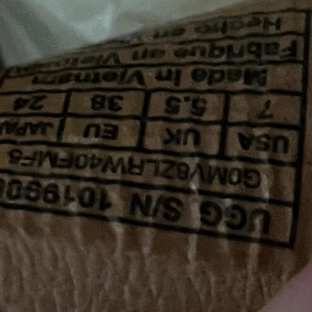 UGG Georgia Espadrille Wedge in Chestnut Size 7 in original box - Picture 8 of 9